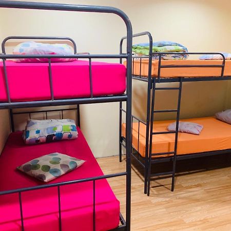 Friends Center Hostel Riga Dış mekan fotoğraf